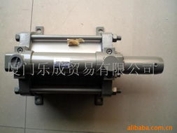 廈門樂成貿易 專業工程機械配件供應商，提供全面的機械設備及配件產品列表