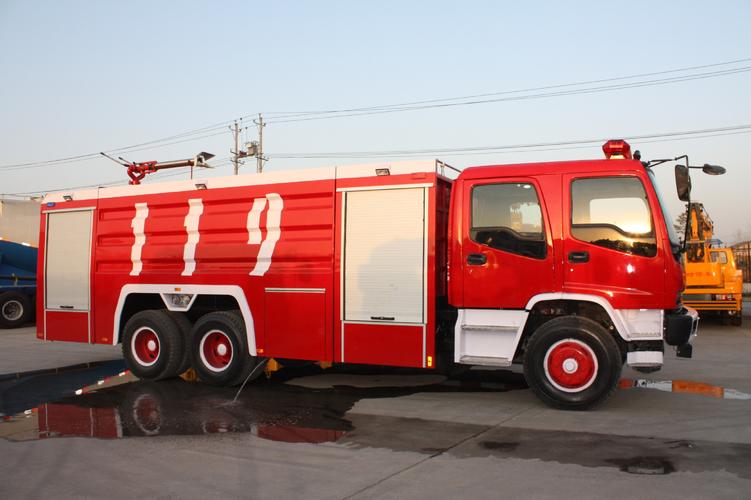 五十鈴12方泡沫消防車, 雙橋水罐消防車,工廠直供,一手貨源